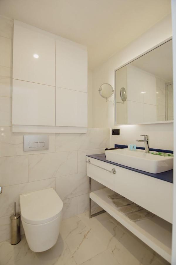 Orbi City - A & С Apartment Batumi Exterior photo